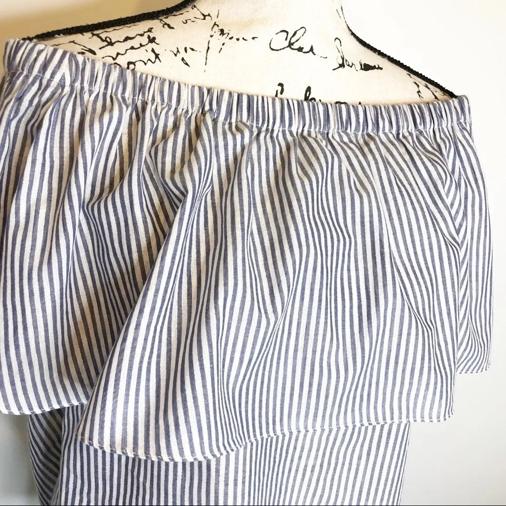 Waverly Grey Off‎ Shoulder Top